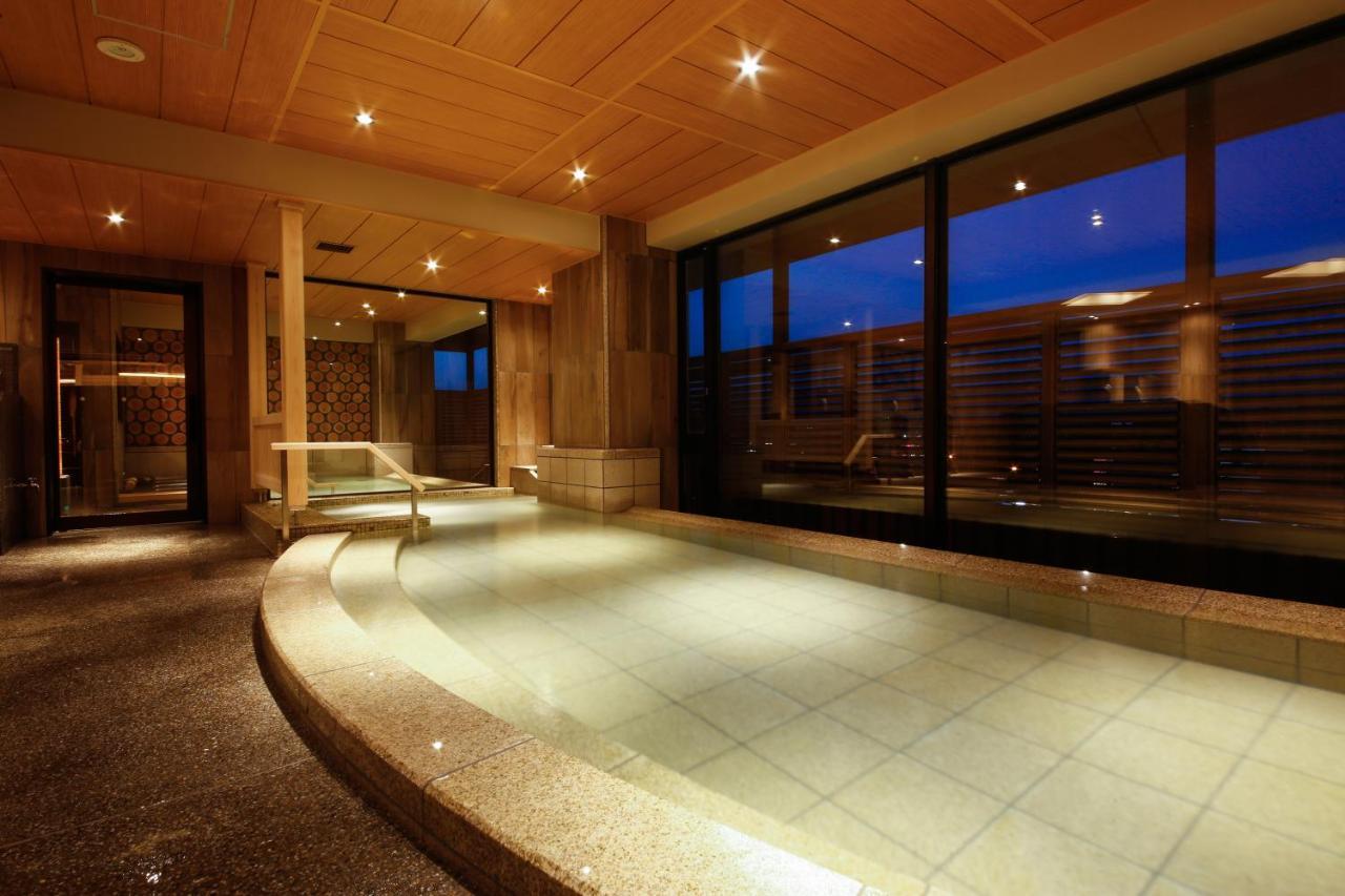 The Shiroyama Terrace Tsuyama Villa Eksteriør bilde